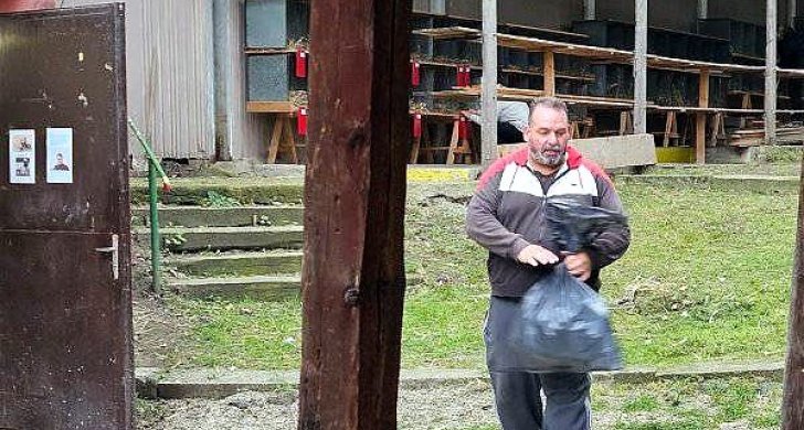 Brigada_před_výstavou_Potůček.jpg